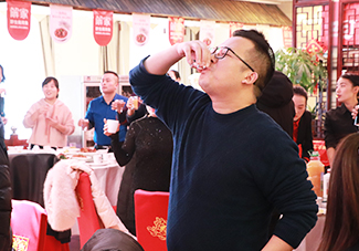 𱬾W(wng)οc𱬾W(wng)ӢeR