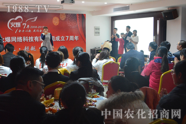 成就自己,先成就團(tuán)隊(duì)!